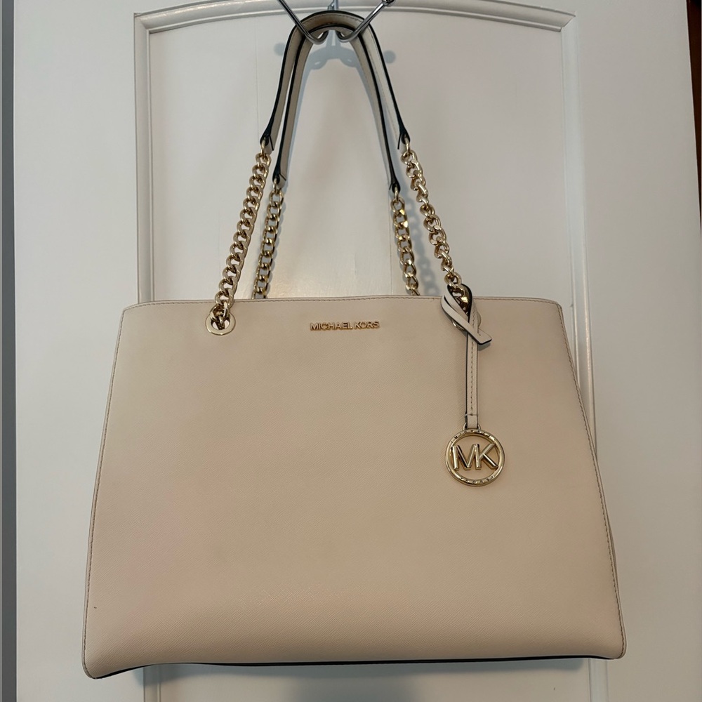 MICHAEL KORS light, beige Saffiano Leather Chain-Handle Tote - Picture 2 of 11